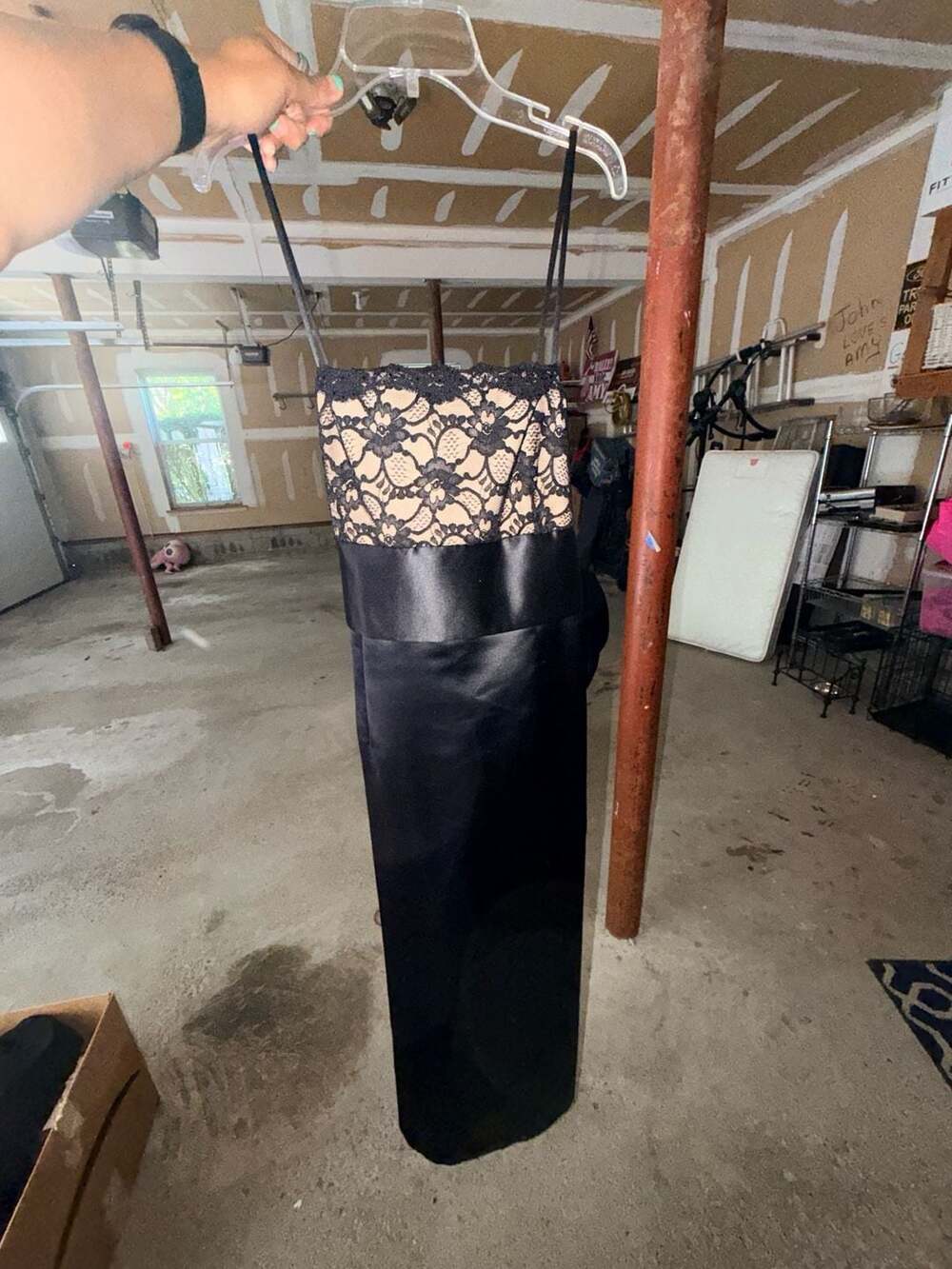 Jones New York Evening Dress Size 14 Black Satin Lace Bow Formal Gown